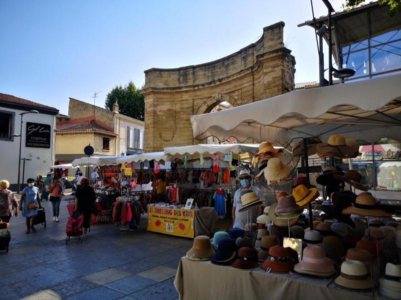 La Palmeraie Istres Exterior photo