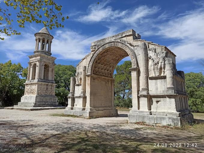 La Palmeraie Istres Exterior photo